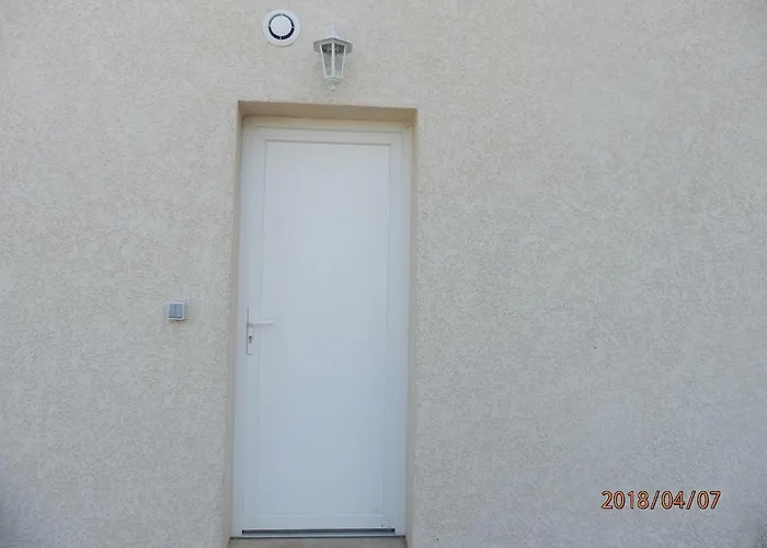 Location Apartment Linguizzetta
